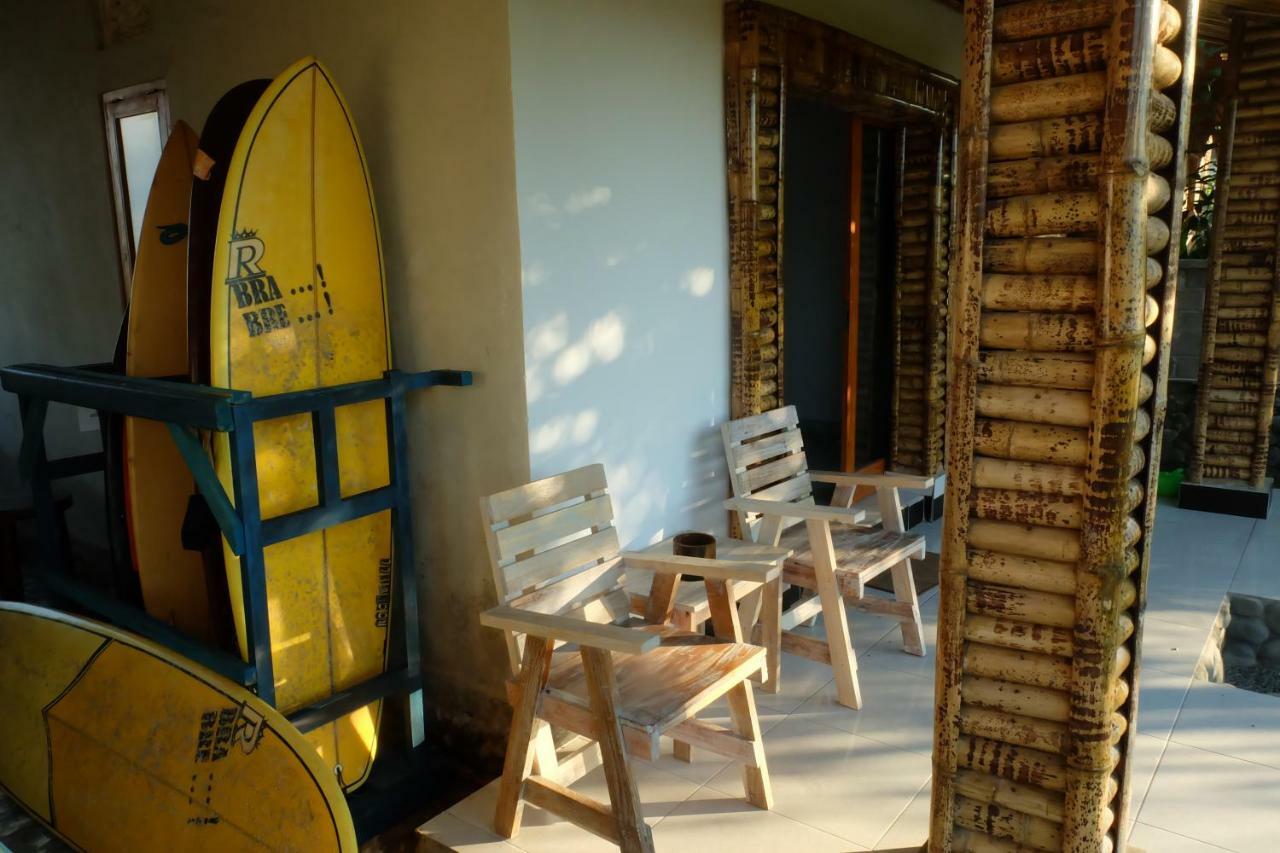 The Nyamo Surf & Stay Pulukan Exterior photo